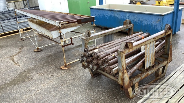 (2) Pallets, Steel Rollers, Roller Table